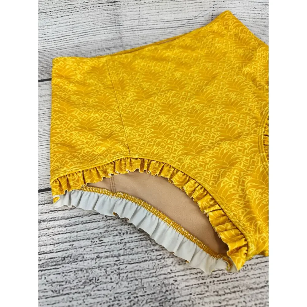 Kortni Jeane Women's Yellow Tropical Ruffle Hem Swim Bottoms Size Small